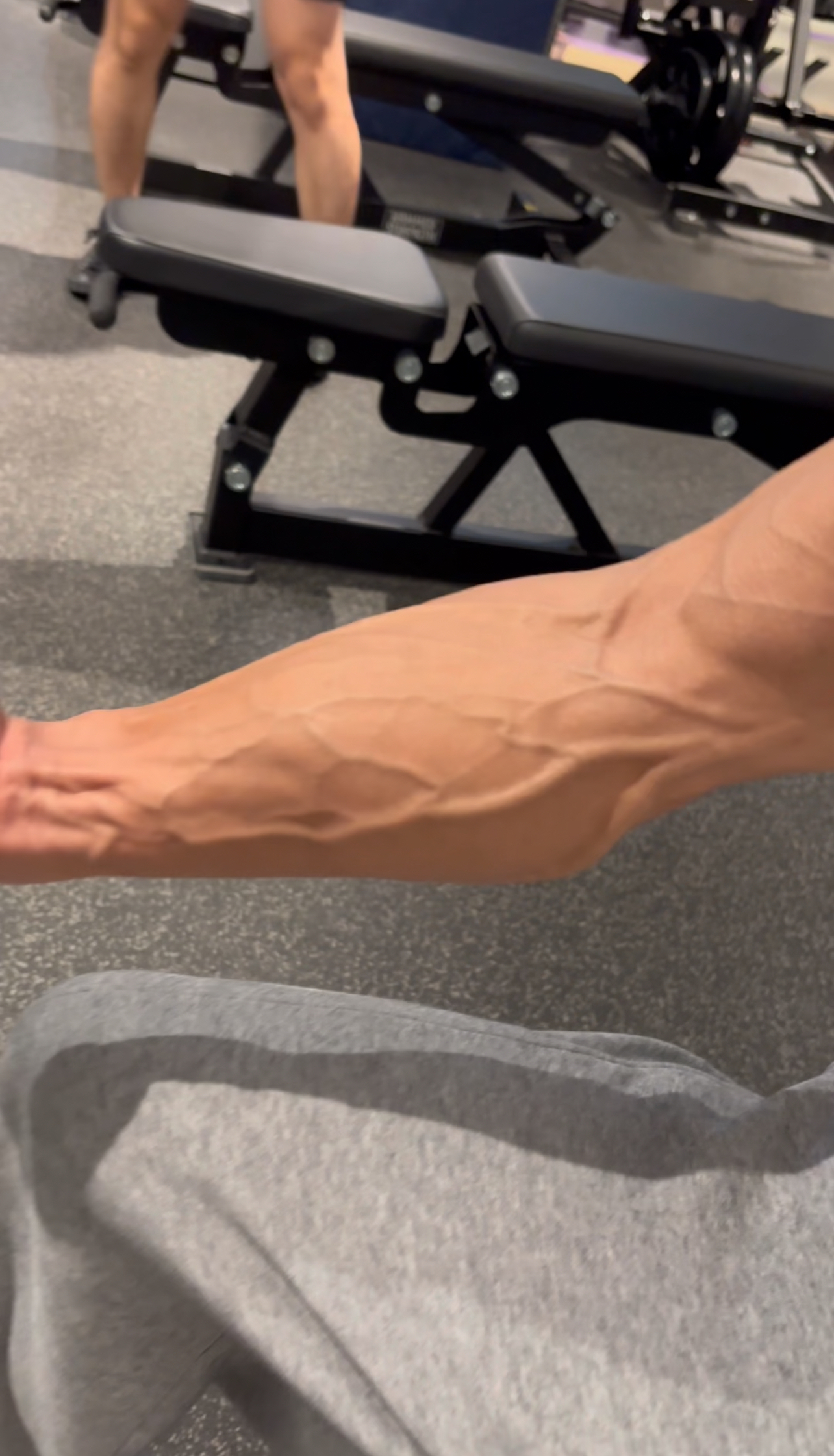 SUBARU（スバル） 血管フェチに刺さるかな？🩶♥️