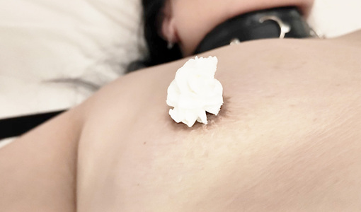 TAKUMI（タクミ） ホイップ拘束：乳首クリームx首輪