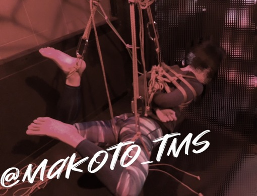 MAKOTO（マコト） 縄で人を吊る