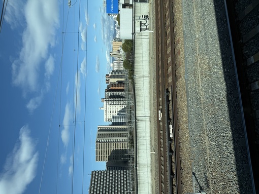 ENATO（エナト） 行ってきます🚄