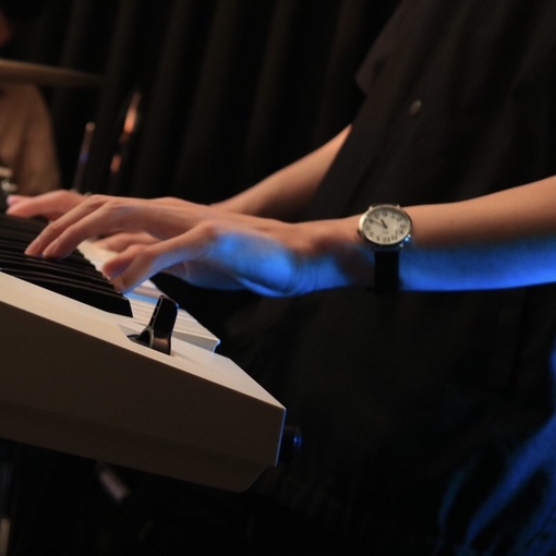 TSUMUGI（ツムギ） 指が長い理由