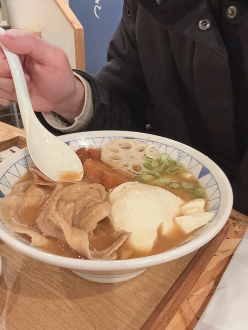 ENATO（エナト） ツイキャスで教えてくれた豚汁屋さんに行ってきました