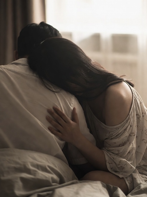 MOMO（モモ） 包み込む