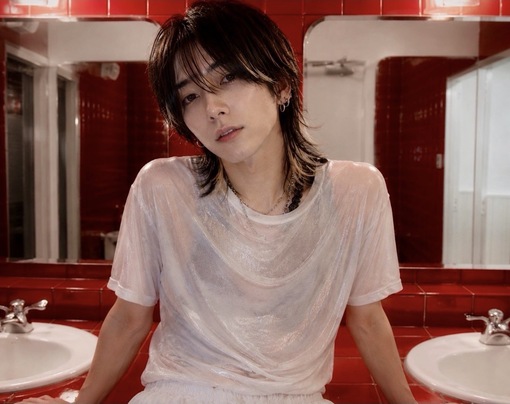 HIKARU（ヒカル） not trying to be understood tonight.