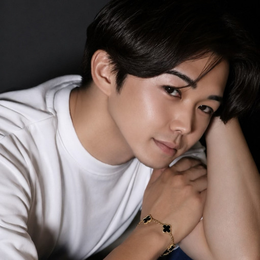 REN （レン） 23:00から