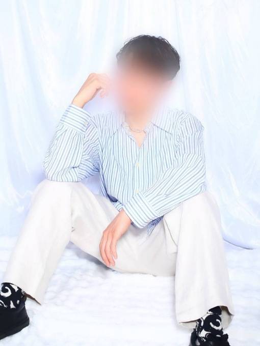 YORU（ヨル）