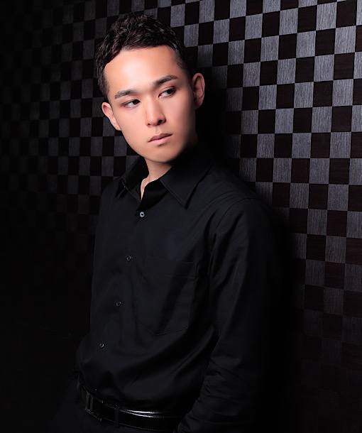 AKITO（アキト）