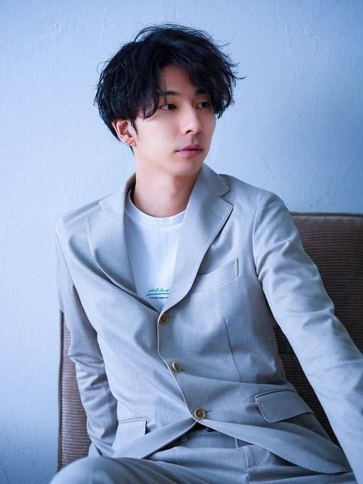 YUZURU（ユヅル）